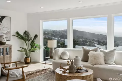 Living - 146 Beachview Ave, Pacifica, CA 94044 photo 8 of 8