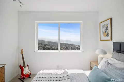 Bedroom - 146 Beachview Ave, Pacifica, CA 94044 photo 8 of 9