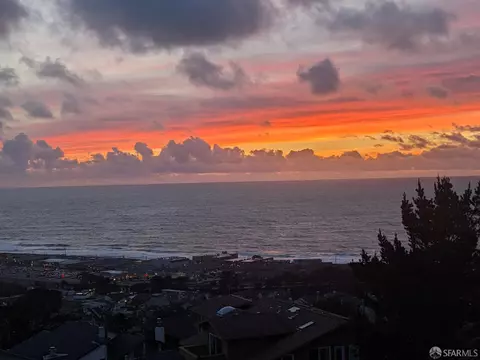 View/Area - 146 Beachview Ave, Pacifica, CA 94044 photo 11 of 13