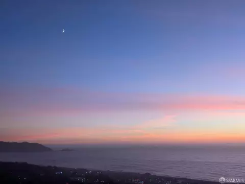 View/Area - 146 Beachview Ave, Pacifica, CA 94044 photo 12 of 13