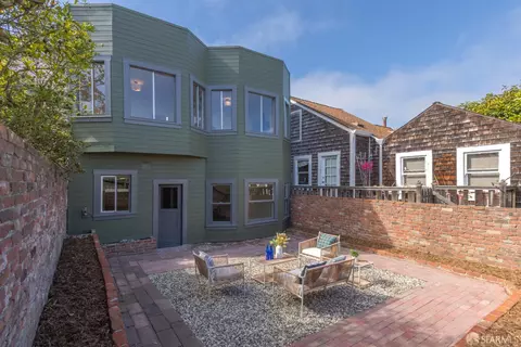 Exterior - 554 Bright St, San Francisco, CA 94132 photo 2 of 10