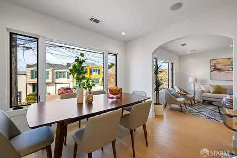 Dining - 15 Shields St, San Francisco, CA 94132 photo 1 of 2