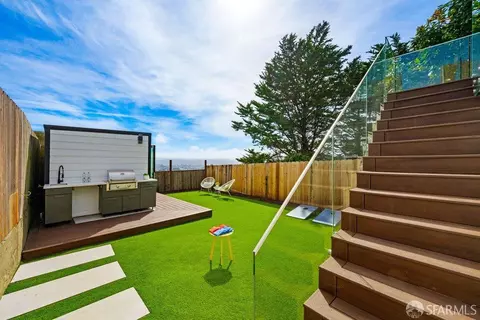 Exterior - 15 Shields St, San Francisco, CA 94132 photo 6 of 11
