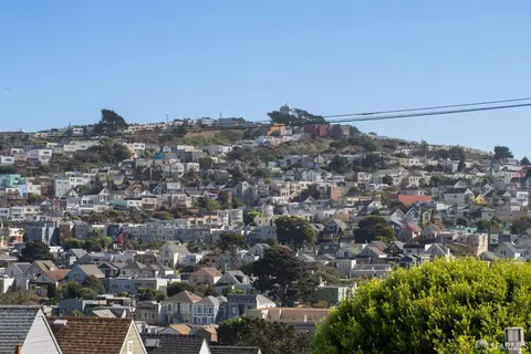 View/Area - 35 Glen Ct, San Francisco, CA 94112 photo 1 of 1