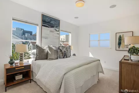 Bedroom - 35 Glen Ct, San Francisco, CA 94112 photo 1 of 14