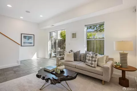 Living - 35 Glen Ct, San Francisco, CA 94112 photo 7 of 7