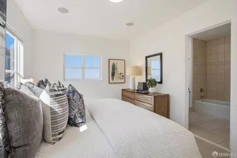 Bedroom - 35 Glen Ct, San Francisco, CA 94112 photo 4 of 14
