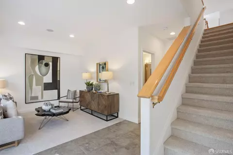 Entry Way - 35 Glen Ct, San Francisco, CA 94112 photo 1 of 1