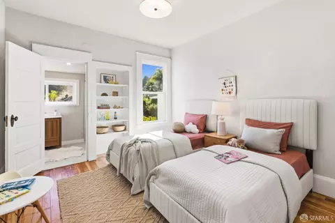 Bedroom - 471 Valley St, San Francisco, CA 94131 photo 3 of 8