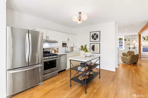 Kitchen - 471 Valley St, San Francisco, CA 94131 photo 2 of 3
