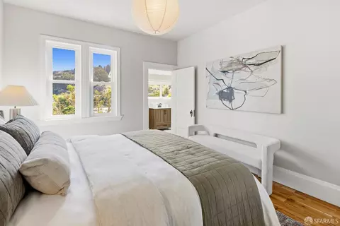 Bedroom - 471 Valley St, San Francisco, CA 94131 photo 2 of 8