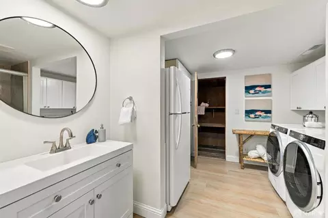 Other - 953 Park Pacifica Ave, Pacifica, CA 94044 photo 4 of 8