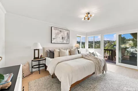 Bedroom - 953 Park Pacifica Ave, Pacifica, CA 94044 photo 1 of 5