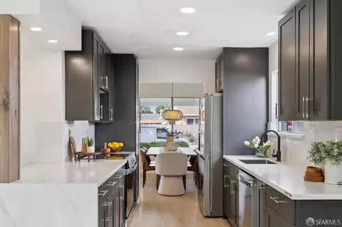 Kitchen - 4906 Nelson St, Fremont, CA 94538 photo 3 of 5