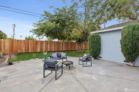 Exterior - 4906 Nelson St, Fremont, CA 94538 photo 2 of 8