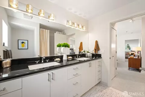 Bath - 2412 Harrison St #204, San Francisco, CA 94110 photo 2 of 2