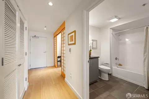 Entry Way - 2412 Harrison St #204, San Francisco, CA 94110 photo 1 of 4