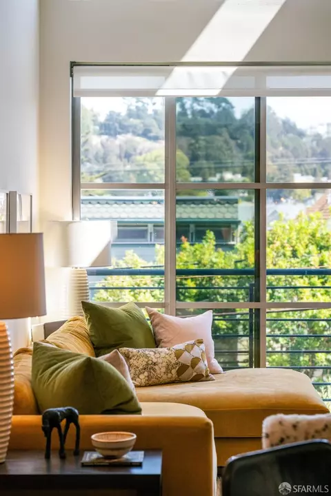 Living - 2412 Harrison St #204, San Francisco, CA 94110 photo 8 of 11