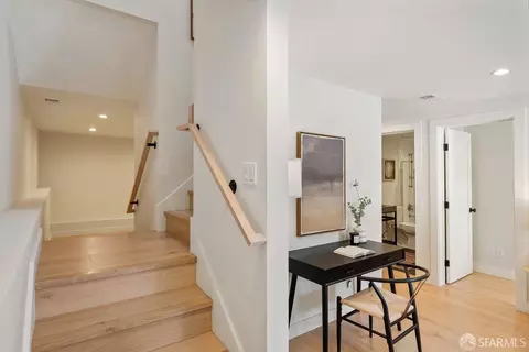 Entry Way - 567 Head St, San Francisco, CA 94132 photo 10 of 11