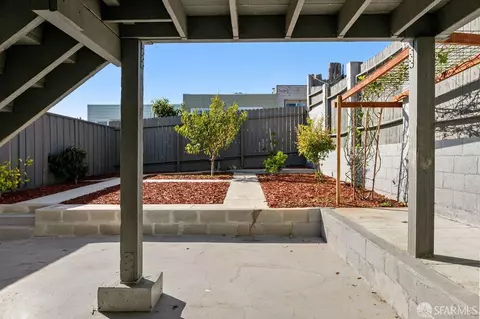 Exterior - 567 Head St, San Francisco, CA 94132 photo 11 of 19
