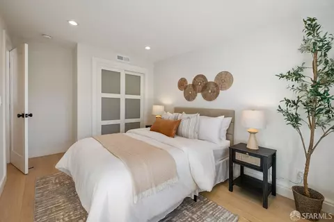 Bedroom - 567 Head St, San Francisco, CA 94132 photo 8 of 9