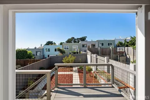 Exterior - 567 Head St, San Francisco, CA 94132 photo 4 of 19