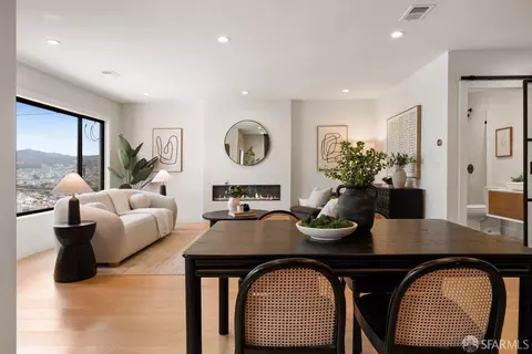 Dining - 567 Head St, San Francisco, CA 94132 photo 1 of 1