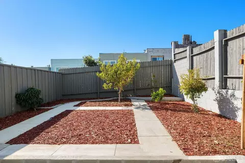 Exterior - 567 Head St, San Francisco, CA 94132 photo 14 of 19