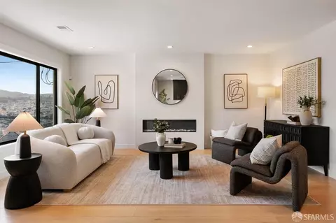 Living - 567 Head St, San Francisco, CA 94132 photo 5 of 7