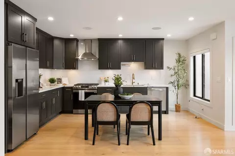 Kitchen - 567 Head St, San Francisco, CA 94132 photo 1 of 3