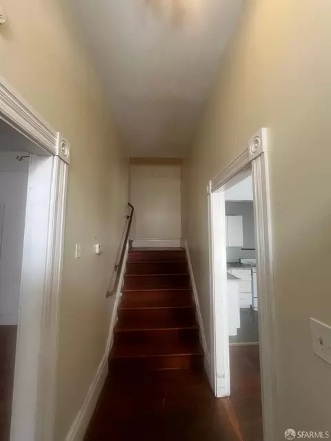 Entry Way - 2 Juri St, San Francisco, CA 94110 photo 1 of 5