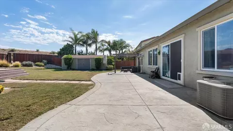 Exterior - 2309 Peyton Dr, Oakley, CA 94561 photo 3 of 10