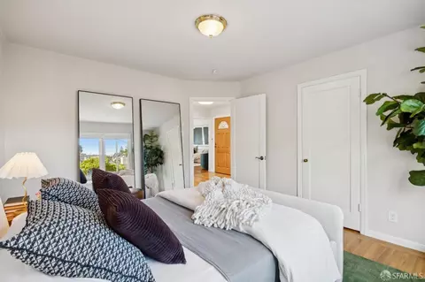 Bedroom - 279 Ulloa St, San Francisco, CA 94127 photo 3 of 3