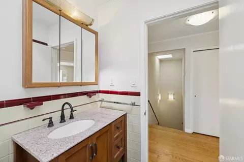 Bath - 2025 14th Ave, San Francisco, CA 94116 photo 2 of 2