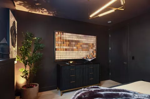 Bedroom - 571 Noe St, San Francisco, CA 94114 photo 4 of 6