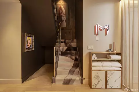 Entry Way - 571 Noe St, San Francisco, CA 94114 photo 3 of 3