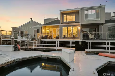 Other - 302 Tideway Dr, Alameda, CA 94501 photo 1 of 14