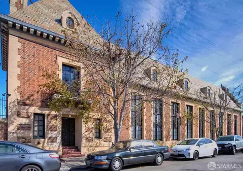 730 29th St #210, Oakland, CA 94609