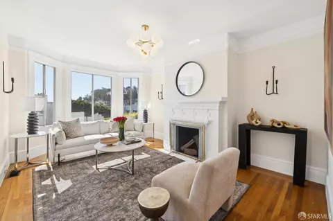 Living - 1318 20th St, San Francisco, CA 94107 photo 2 of 3