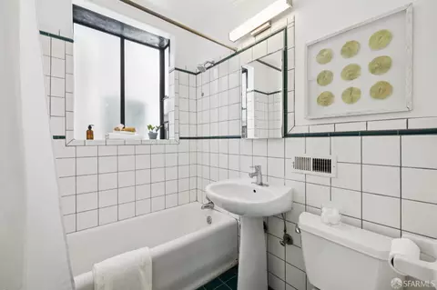 Bath - 1318 20th St, San Francisco, CA 94107 photo 1 of 1