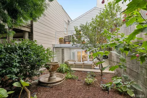 Exterior - 8 Charlton Ct, San Francisco, CA 94123 photo 8 of 10