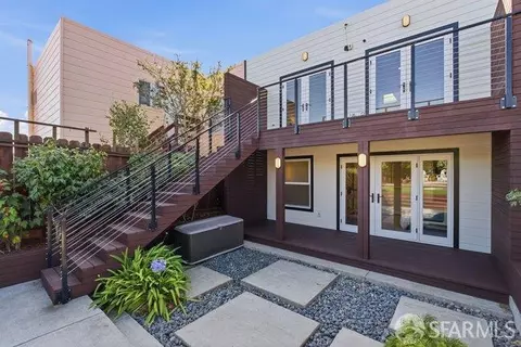 Exterior - 2126 47th Ave, San Francisco, CA 94116 photo 4 of 19