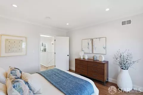 Bedroom - 2126 47th Ave, San Francisco, CA 94116 photo 4 of 7