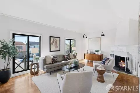 Living - 2126 47th Ave, San Francisco, CA 94116 photo 2 of 5