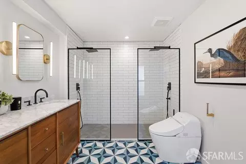 Bath - 2126 47th Ave, San Francisco, CA 94116 photo 6 of 6