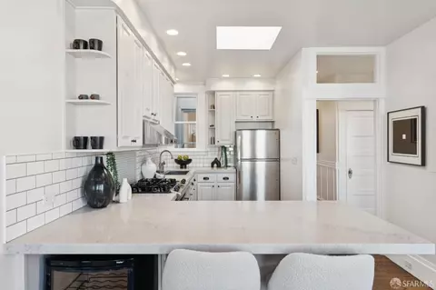 Kitchen - 51 Pearl St, San Francisco, CA 94103 photo 3 of 3