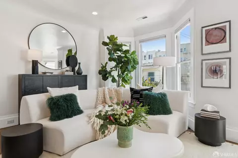 Living - 51 Pearl St, San Francisco, CA 94103 photo 5 of 5