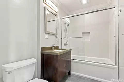 Bath - 2300 45th Ave, San Francisco, CA 94116 photo 2 of 2