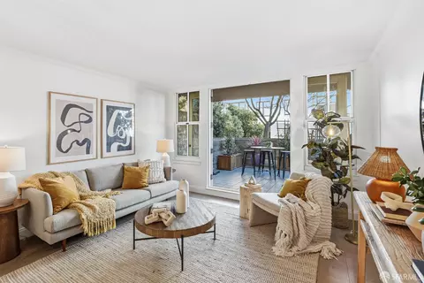 Living - 1650 Jackson St #204, San Francisco, CA 94109 photo 1 of 3