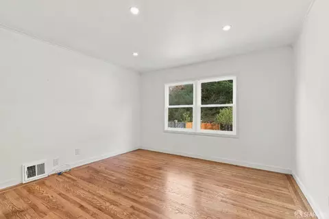 Living - 815 Avalon Ave, San Francisco, CA 94112 photo 4 of 4